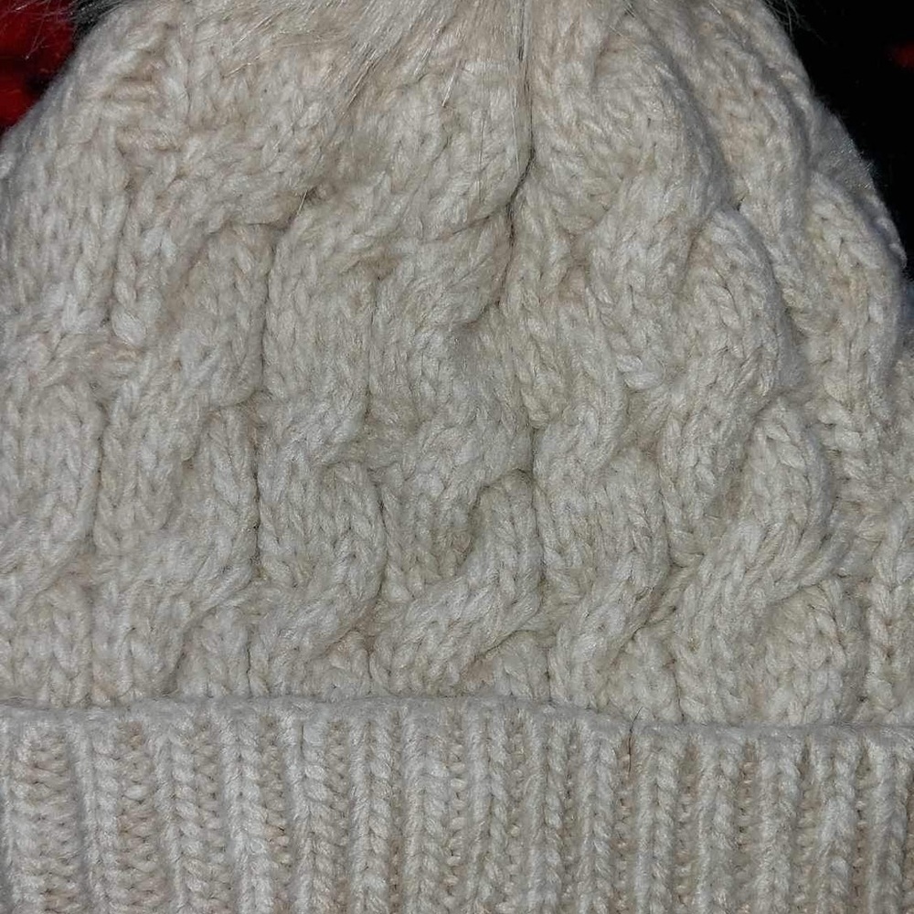 Abercrombie and Fitch Beanie NWT - Picture 7 of 7
